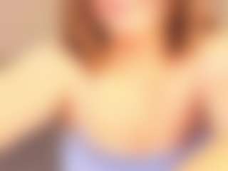 Live cam show with KittyLiikk - Body Massage on LiveSexCams6