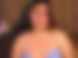 Live cam show with KittyLiikk - Body Massage on sexytreat.net