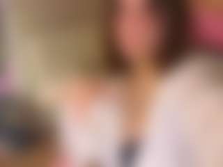 Live cam show with KittyLiikk - Body Massage on Fling VIP Chat