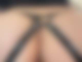 Live cam show with mariann01 - New Foot Fetish on Mixed Magazine Live
