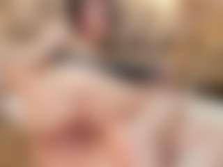 Live cam show with Payton-Oliver - Petite Young Adult on SxyPornLive