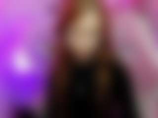 Live cam show with StarTarra - Brown Eyes Red Hair on Fapmatic.com