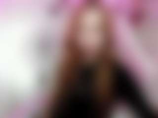 Live cam show with StarTarra - Facial Piercings on dropp.cam