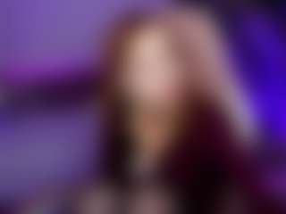 Live cam show with StarTarra - Nipple Piercings on livesuperchat.net