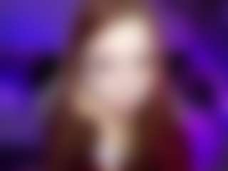 Live cam show with StarTarra - Red Hair on Livezox