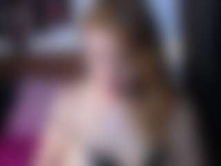 Live cam show with VictoryMilf - Mature on AdultVida.com