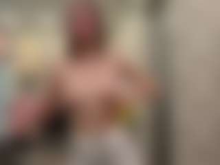 Live cam show with ZeniaArguello - Body Massage on live18s.com