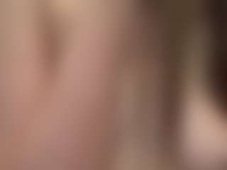 Live cam show with ZeniaArguello - Bikini on Gym Cam Girls