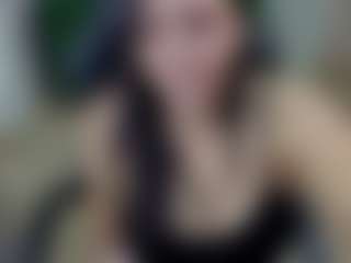 Live cam show with Anthonella-Stone-T - Muscular on eurowanks.com