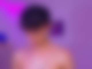 Live cam show with Boysincam - Average on wildcum.com