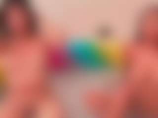 CandyLips4's Live Sex Cam Show