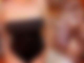 Live cam show with SWEETCHARLOTT - Big Tits on TeamSkeetLive