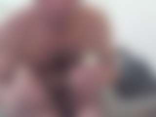 Live cam show with EnteoDelico - Drinking on TeamSkeetLive