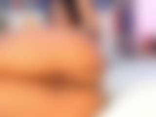 LUNA-MARIN's Live Sex Cam Show