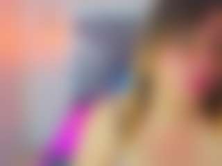 Live cam show with MaylinRosse - New Sexwebcam on AdultVida.com