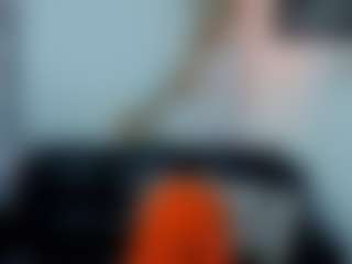 Live cam show with Swain-T - Green Eyes on Dolls Live