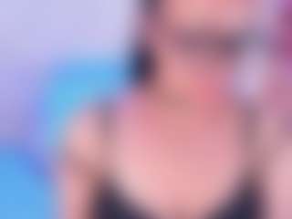 Live-Cam-Show mit vixen-stone - Facial auf Camsoda