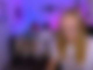 Live cam show with amelia-blaze - Doggy Style on Dolls Live