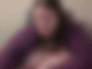 Live cam show with BBWLittleBear - Butt Plug on SinfulBabes