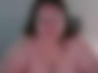 Live cam show with BBWLittleBear - Big Tits on Uber Horny