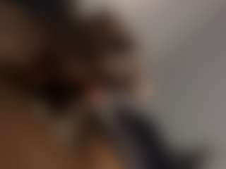 bigdicktaetae030's Live Sex Cam Show