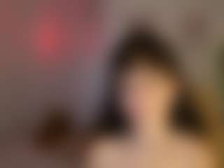 Live cam show with DaisyLowe - Spank on TeamSkeetLive