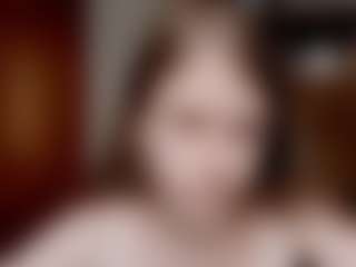 Live cam show with ElbaWidmaier - Facial on AdultVida.com