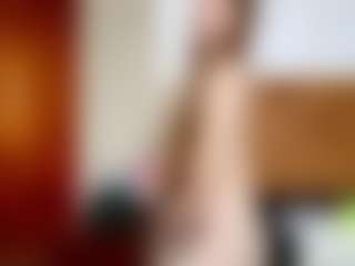Live cam show with ElbaWidmaier - Nipple Piercings on CSO-WL