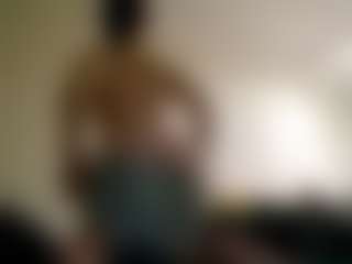 Live cam show with ElbaWidmaier - Facial on Camiplay Live