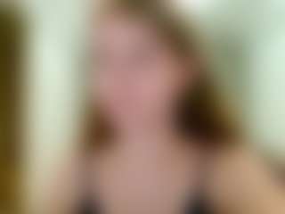 Live cam show with ElbaWidmaier - Average on AdultVida.com