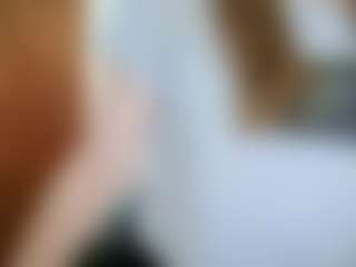 Live cam show with ElbaWidmaier - Nipple Piercings on Camiplay Live