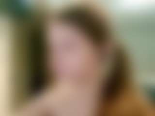 Live cam show with ElbaWidmaier - Facial on boobsie.com