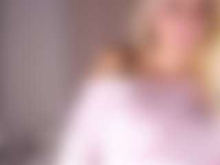 JoannieLarke's Live Sex Cam Show
