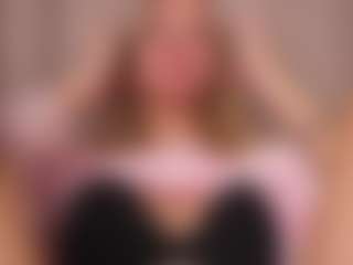 JoannieLarke's Live Sex Cam Show