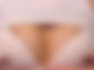 JoannieLarke's Live Sex Cam Show