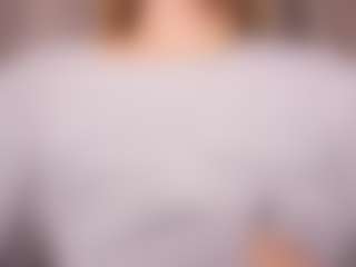 Live cam show with JoannieLarke - Moaning on Camsoda