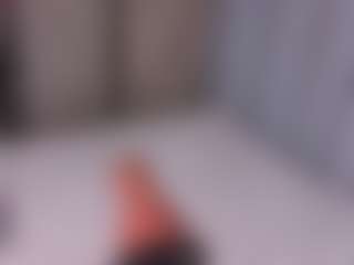 Live cam show with Luci-XO - Raven Hair on Uber Horny