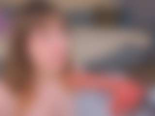 Live cam show with Luci-XO - Nipple Piercings on CamwithHer