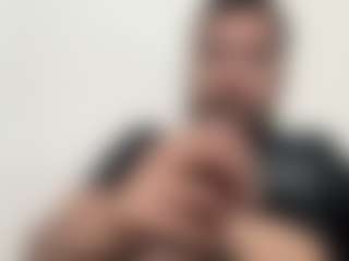 luisitobig's Live Sex Cam Show