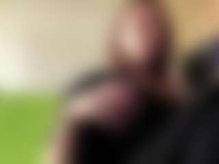 MarlinAja's Live Sex Cam Show