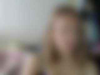 Live cam show with Luna - Lesbian on Gym Cam Girls