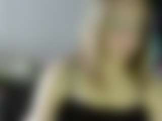 Live cam show with Luna - Lesbian on Camiplay Live