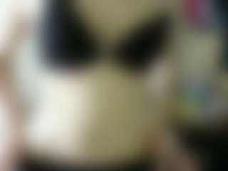 Live cam show with Luna - Facial on crypto-cams