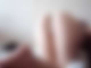 Luna's Live Sex Cam Show