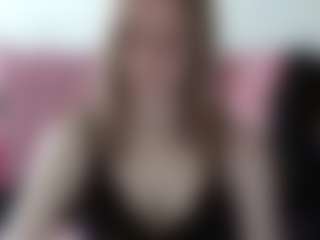 Luna's Live Sex Cam Show