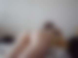 Luna's Live Sex Cam Show