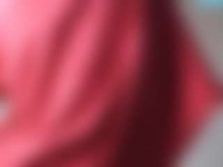 Live cam show with Luna - Normal on SxyPornLive