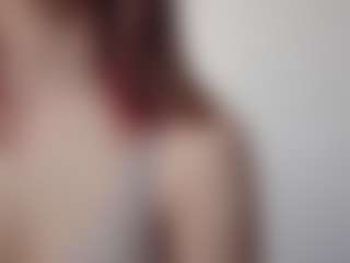 Live cam show with Luna - Body Massage on madthumbs