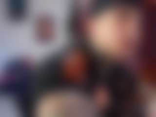 maxstron111's Live Sex Cam Show