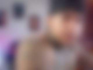 maxstron111's Live Sex Cam Show